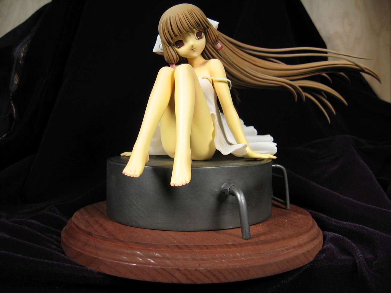 clampchobits190.jpg